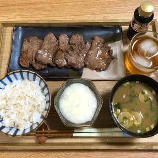 牛タン定食